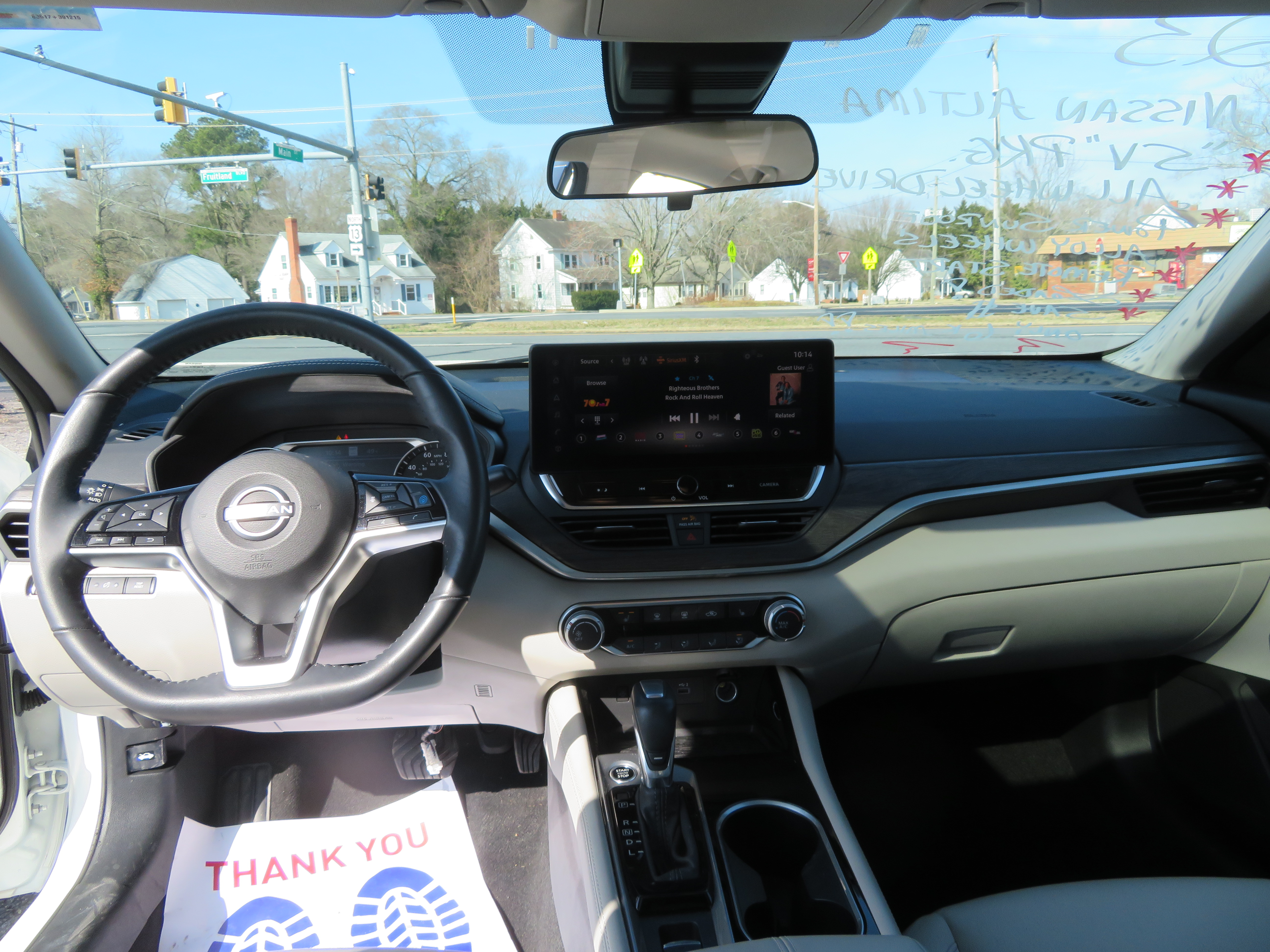 2023 Nissan Altima "SV" AWD! ONLY 6k miles!! Sunroof/Loaded!!