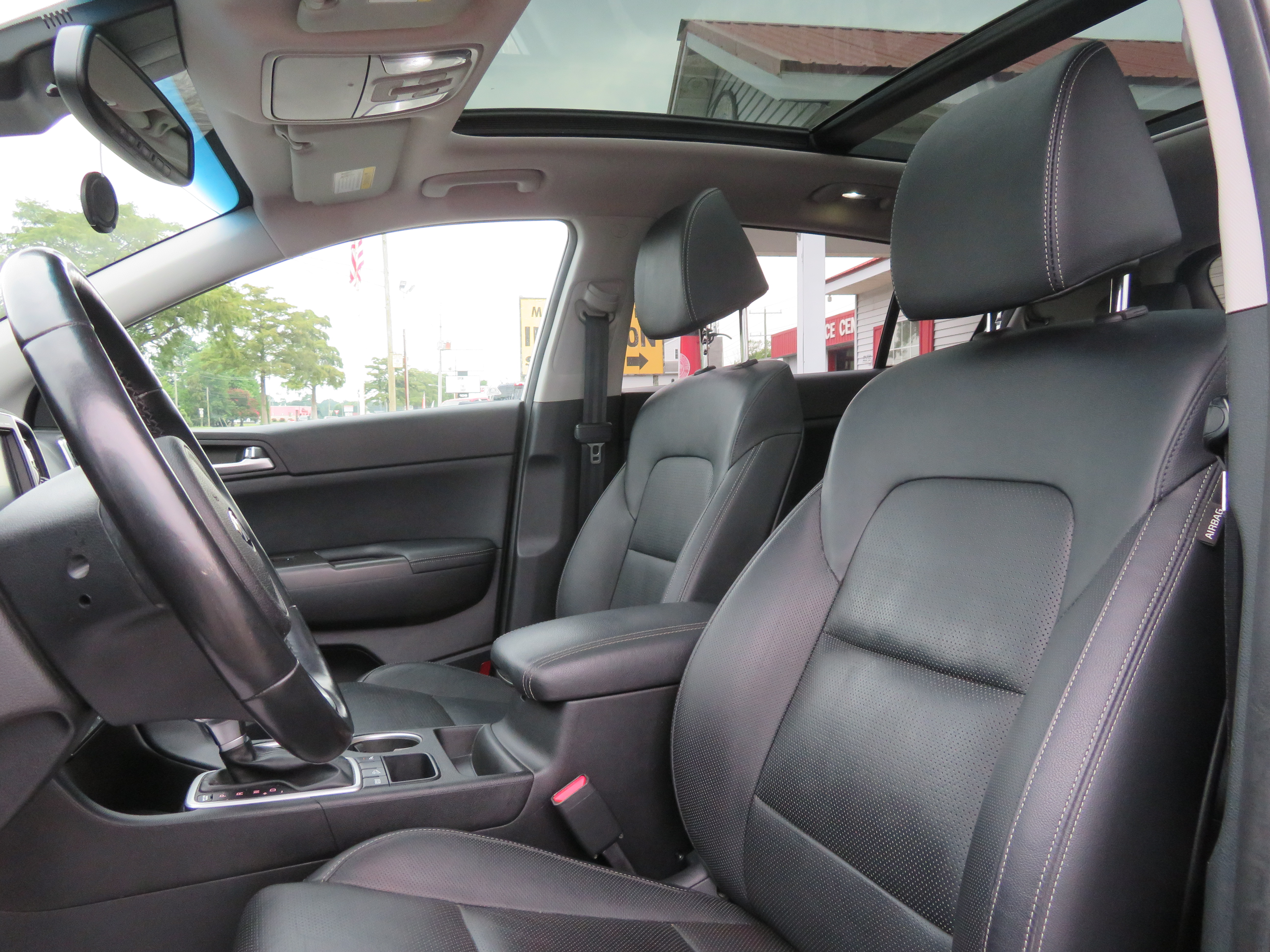 2017 Kia Sportage "EX" Local Car/Pan. Sunroof/Leather/Nav.