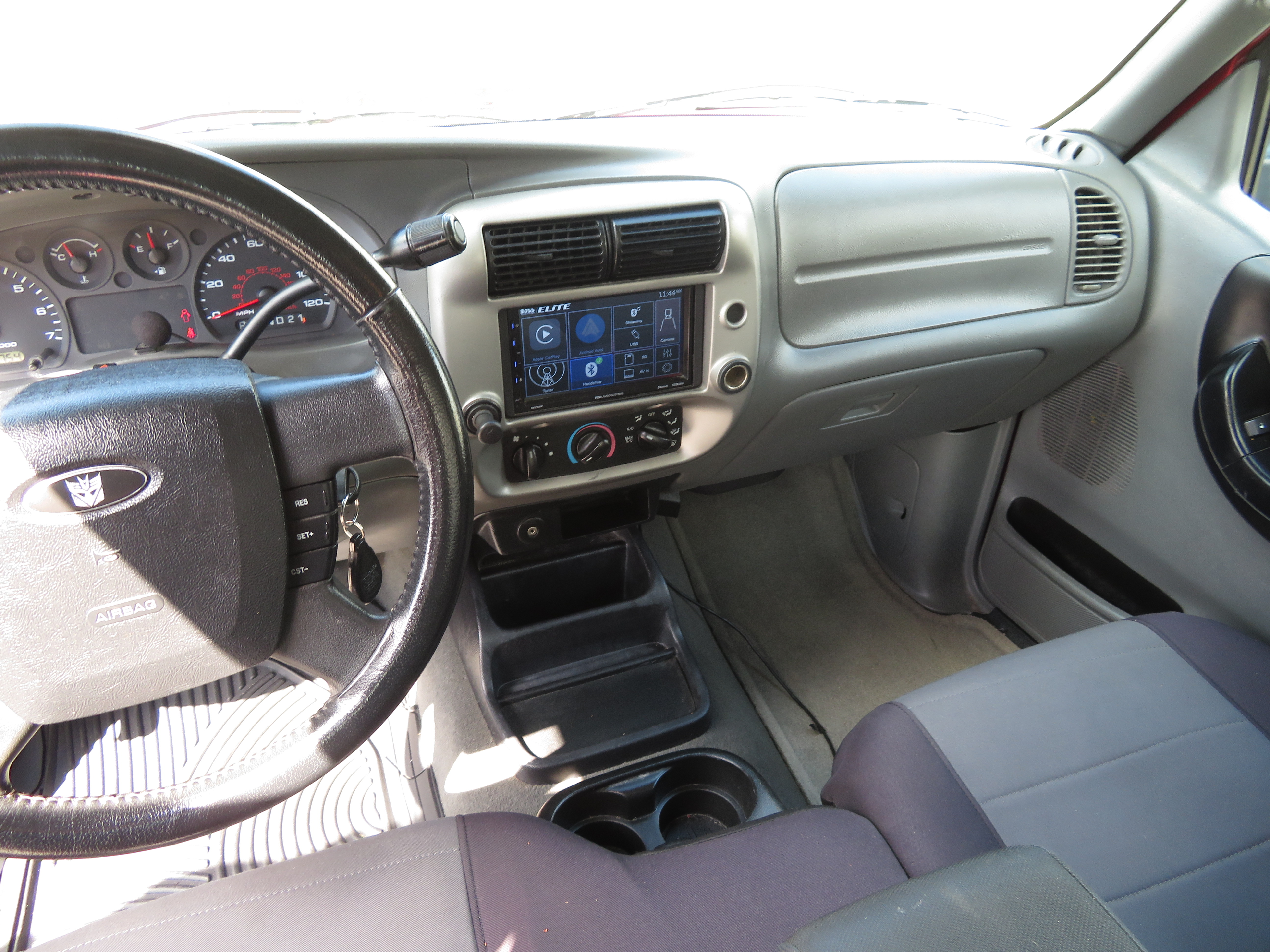 2009 Ford Ranger Ext. Cab "XLT" 