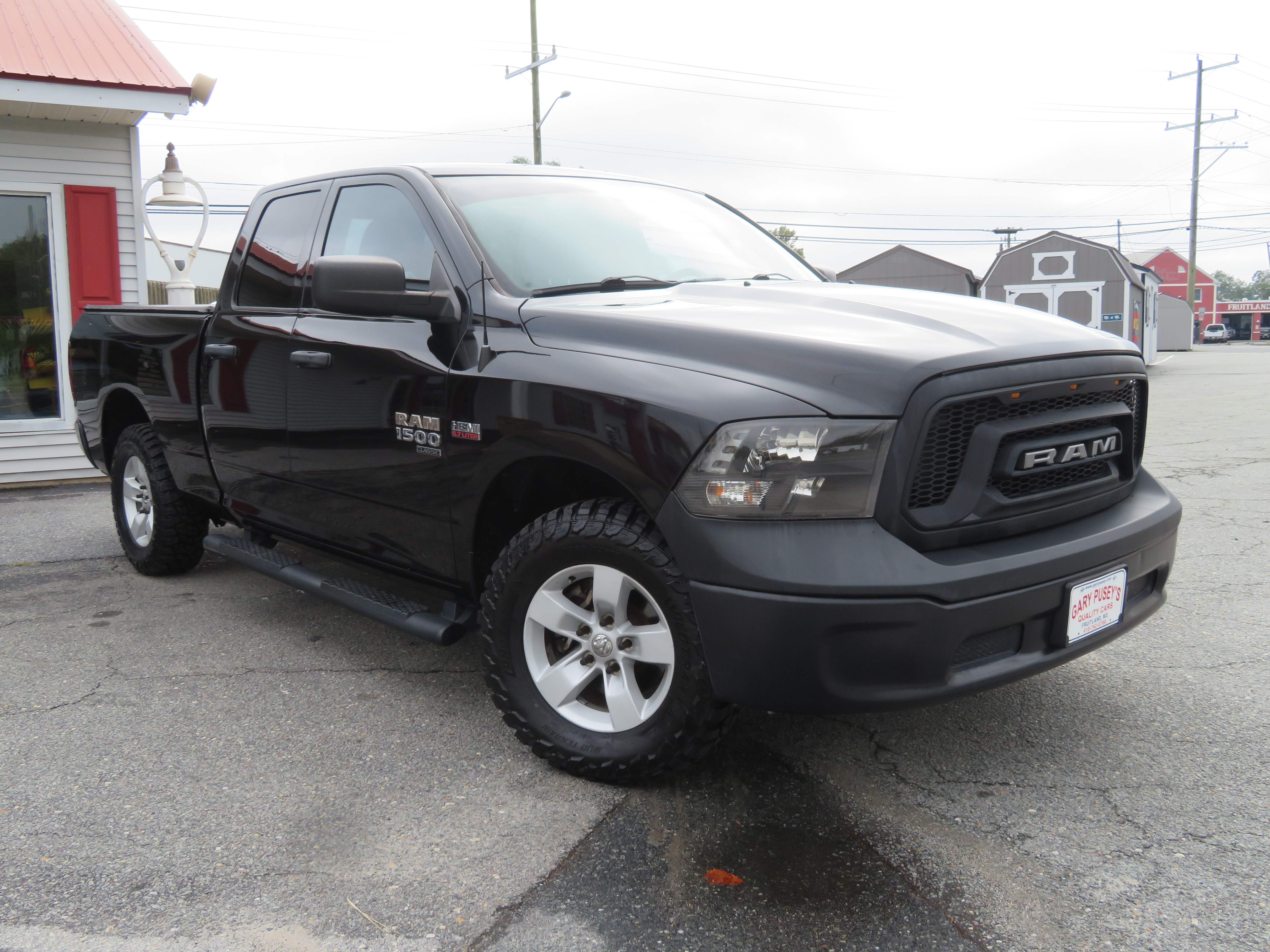 2019 Ram 1500 Quad Cab 4x4 Hemi V8