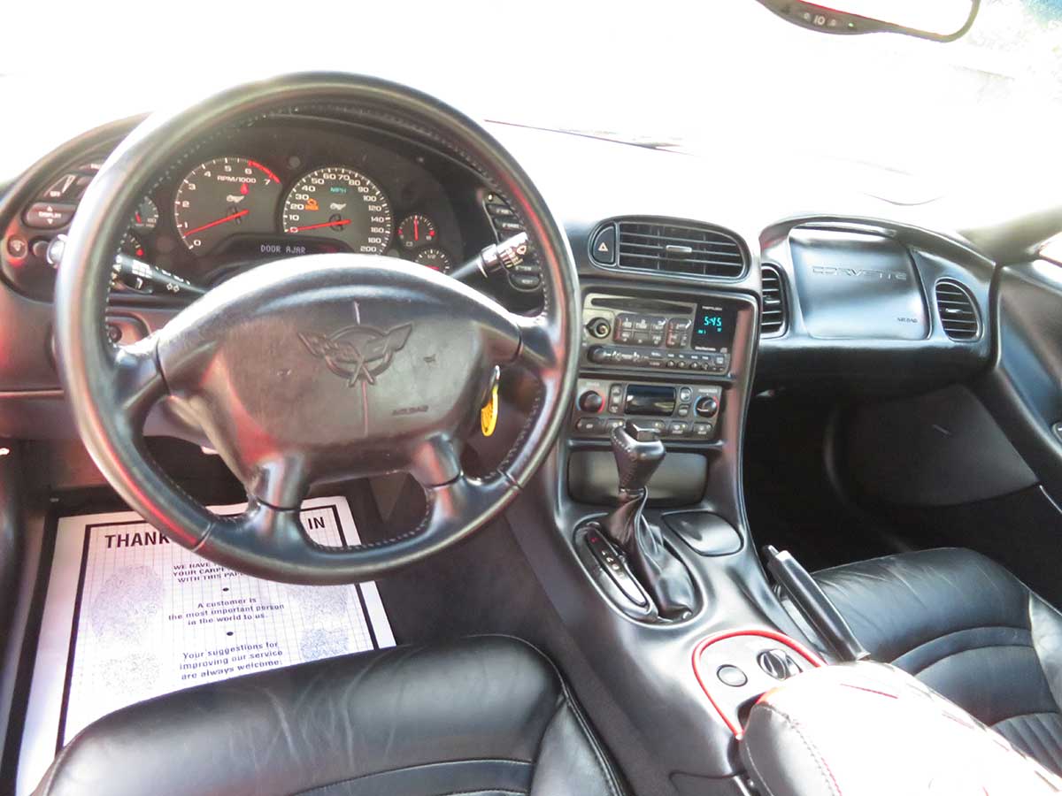 2003 Chevrolet Corvette Coupe 