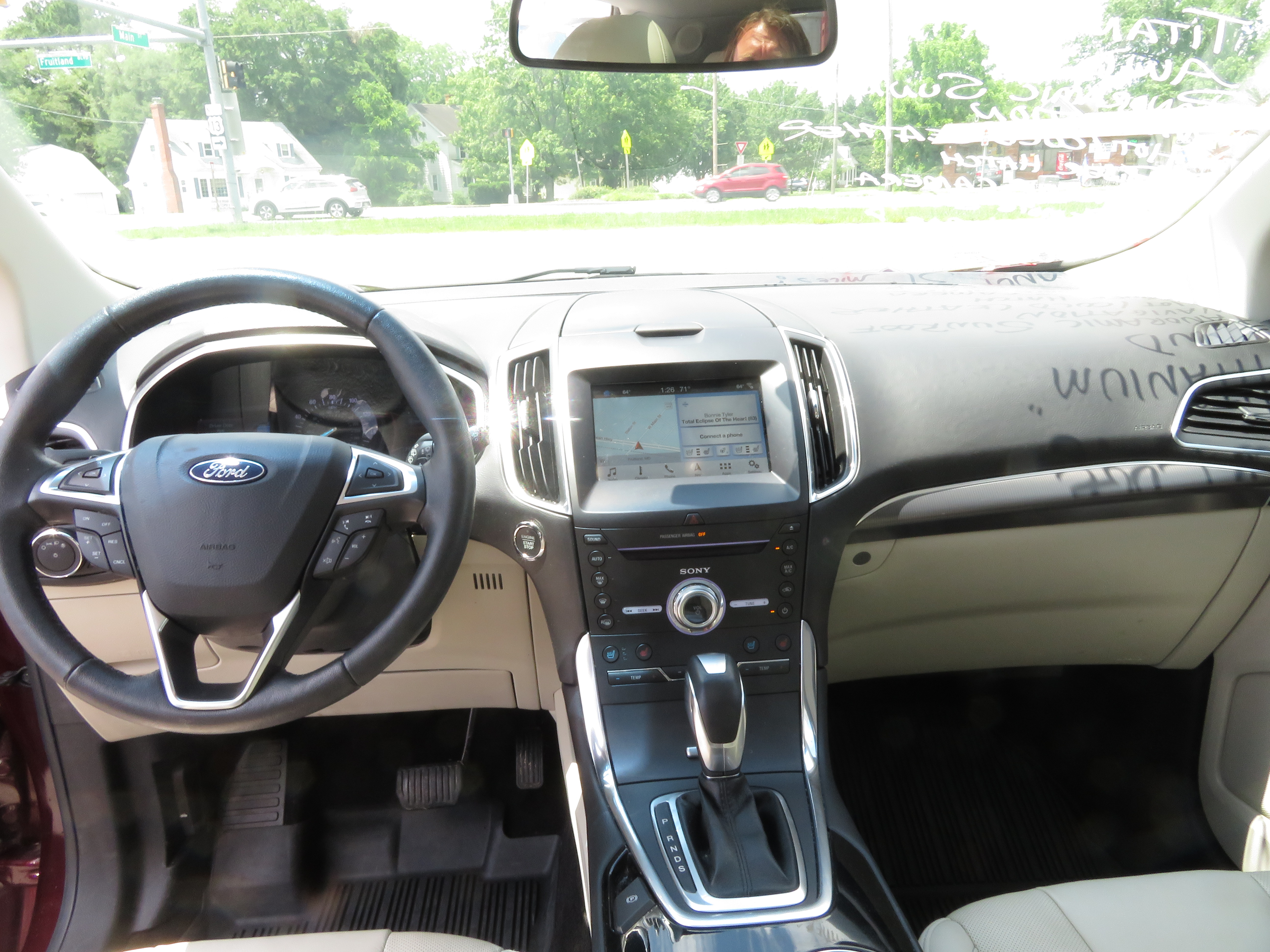 2018 Ford Edge "Titanium" AWD ONLY 31k miles! Nav/Sunroof/Leather