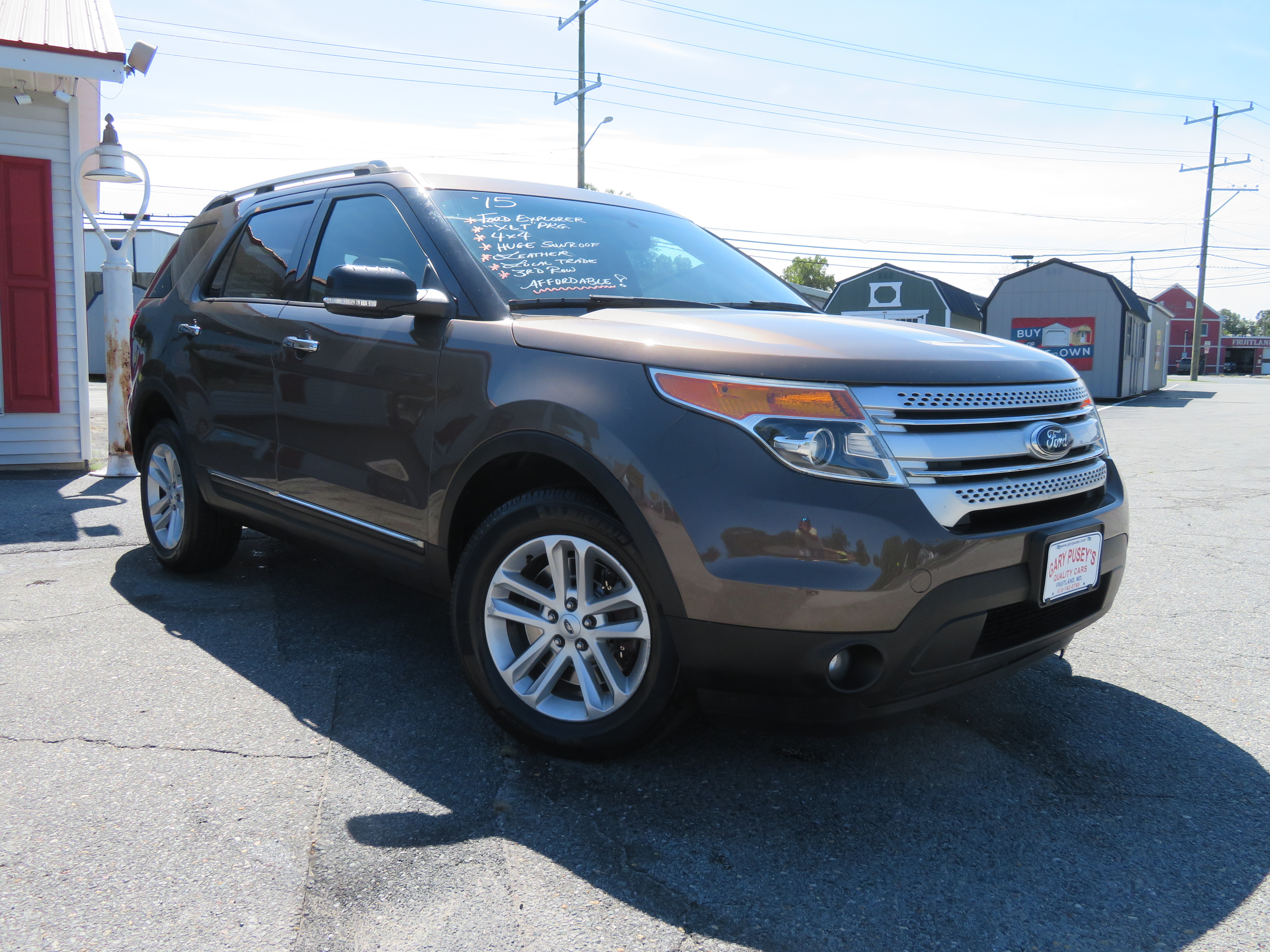 2015 Ford Explorer "XLT" 4x4/Leather/Panoramic Sunroof/3rd Row