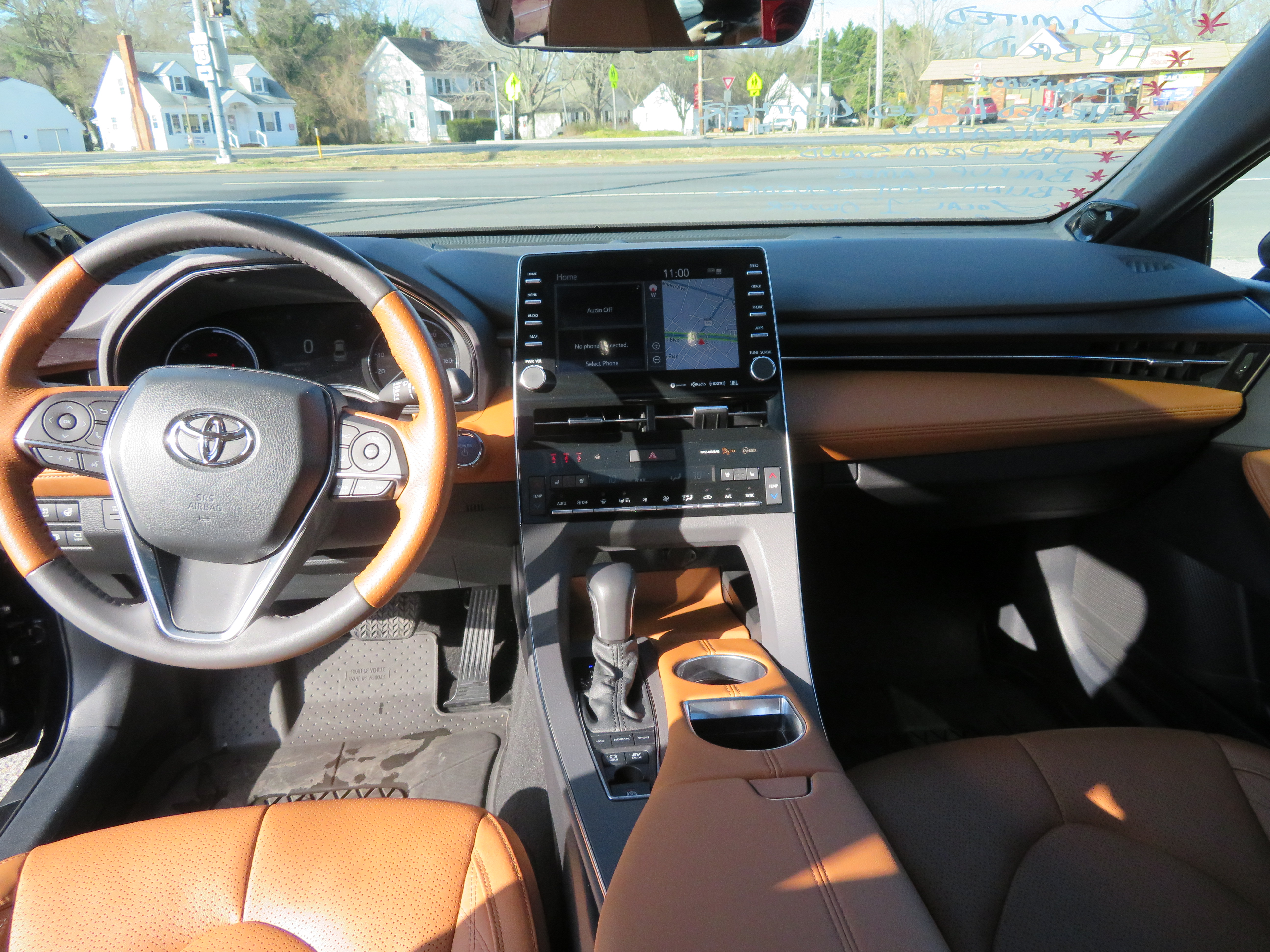 2022 Toyota Avalon "Limited" Hybrid Local "1" Owner! IMMACULATE!!